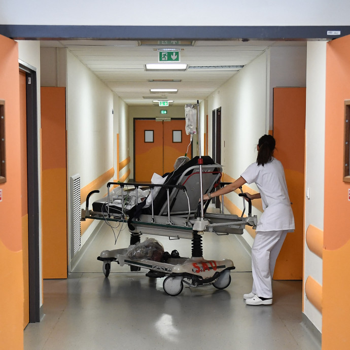 Rövidülnek a várólisták a magyar egészségügyben, de még így is a leghosszabbak közé tartoznak