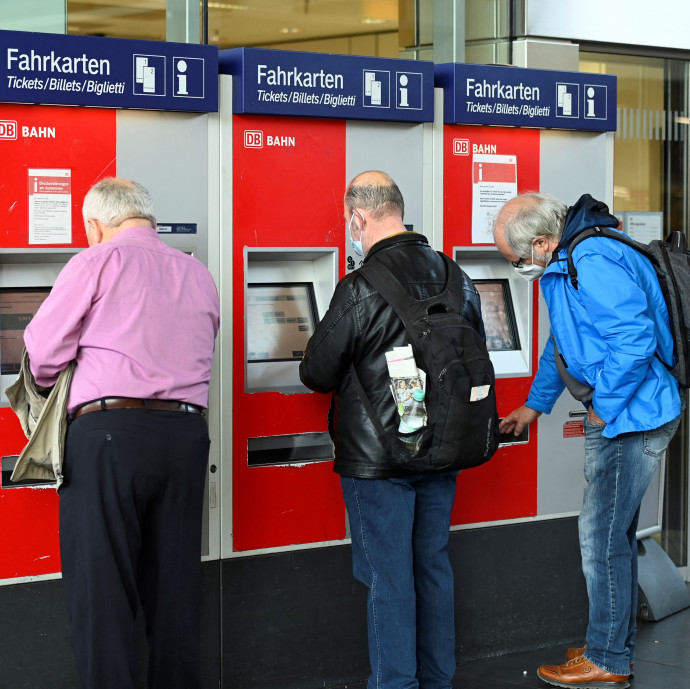 Sem az olcsó német bérlet, sem a luxemburgi ingyenes tömegközlekedés nem lett egyértelmű sikertörténet