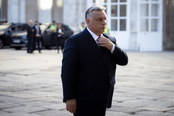 Orbán Viktor 650 ezer forinttal megemelte a miniszterek fizetését