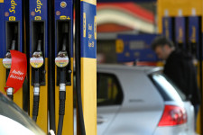 Egyre több cég segíti üzemanyag-utalványokkal a dolgozóit Németországban