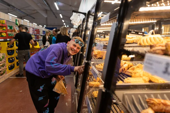 Elképesztően népszerű a péksüti a Lidl-ben – Fotó: Tóth Helga / Transtelex