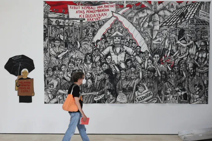 Lemondott a Documenta igazgatója az antiszemitizmussal vádolt festmény miatt