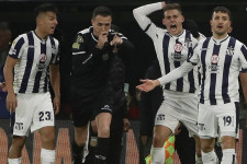 A csoportnyomás még a bírókra is hatással van, érdemes erre figyelni saját életünkben