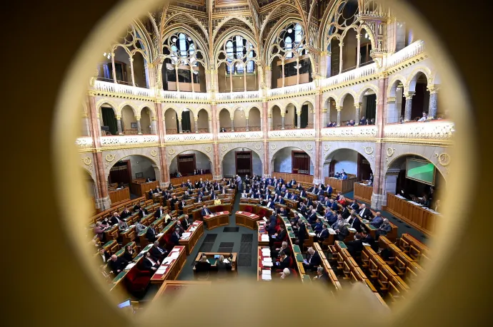 Megszavazták a vagyonnyilatkozati rendszer teljes átalakítását