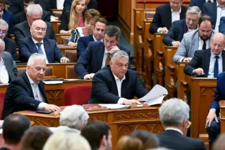 Megszavazta a magyar Országgyűlés a vármegyék és ispánok visszatérését