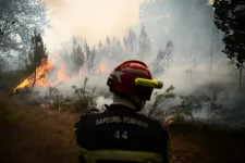 Minden olyan gyorsan történt, a tűz is óriási volt. Csak el akarom felejteni ezt a hetet