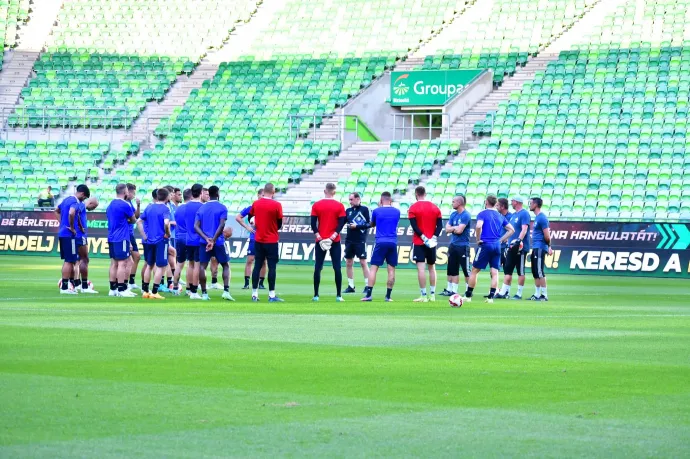 Kővel dobták meg a Fradi ellen készülő Slovan Bratislava buszát a Népligetnél