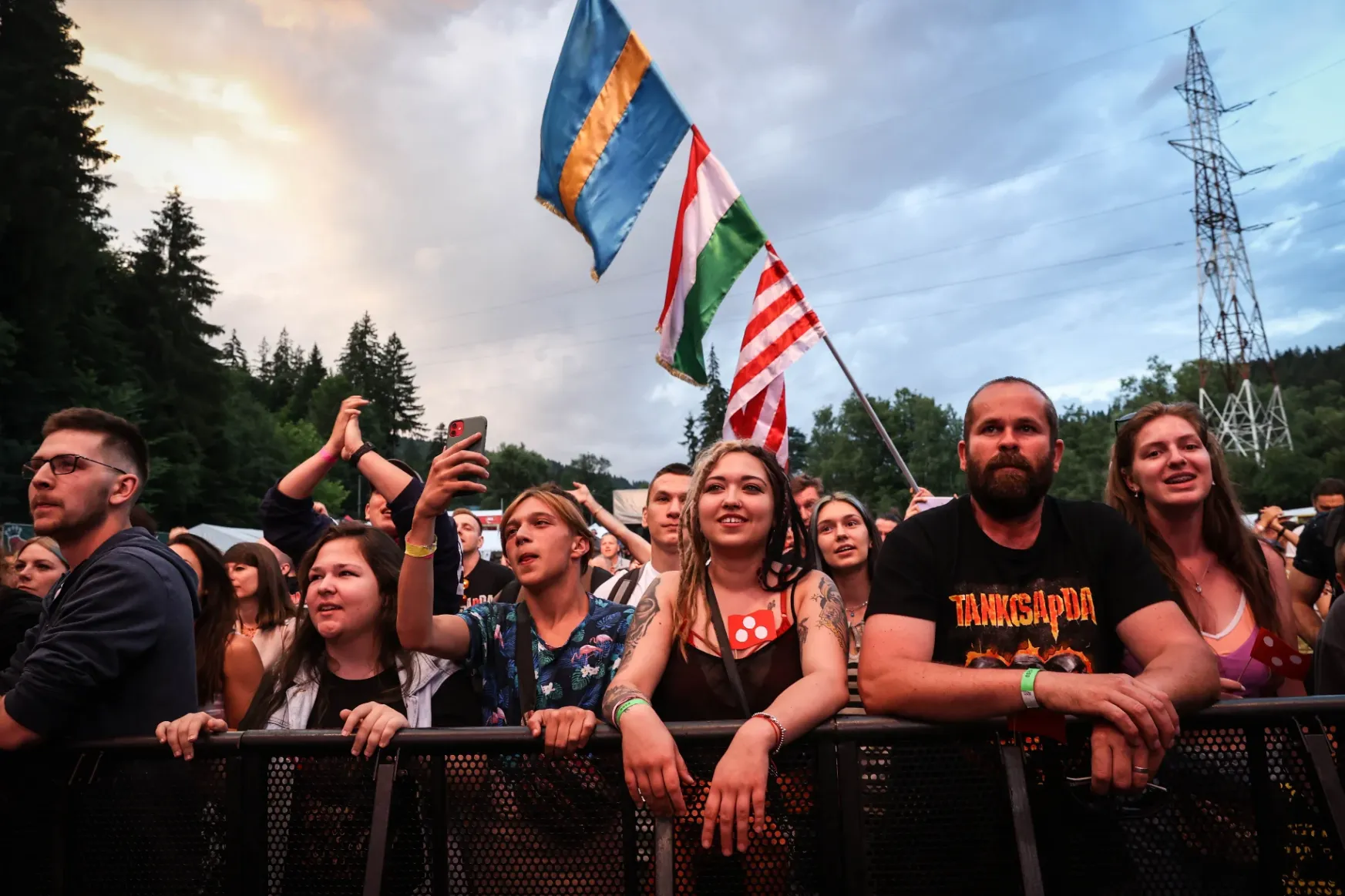Repülő bálna után miniszterdömping és Orbán Viktor