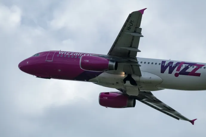 Nem volt bomba a Wizz Air krakkói járatán, ami Ferihegyen hajtott végre kényszerleszállást