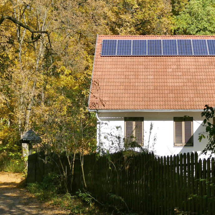 Talán nem zárják be a rezsinövekedés előli napelemes menekülőutat