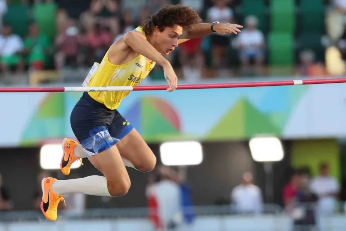 621 centi a rúdugrás új világcsúcsa, a svéd Duplantis ezzel nyerte a vb-t