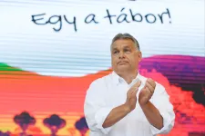 „Fajvédő, avagy nyilasbeszédnek” minősítette a Roma Parlament elnöksége Orbán tusványosi beszédét