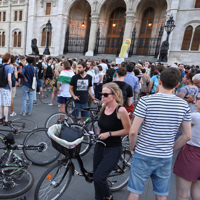 Mindig az ellenzékiek tartják fontosabbnak a jövedelemkülönbségek csökkentését