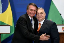 Egy brazil lap szerint Szijjártó arról érdeklődött, hogyan segíthetné a magyar kormány Bolsonaro újraválasztását