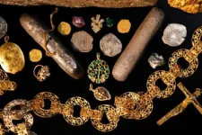 Smaragdokat és aranyláncokat találtak egy 350 éve elsüllyedt hajó roncsaiban a Bahamáknál