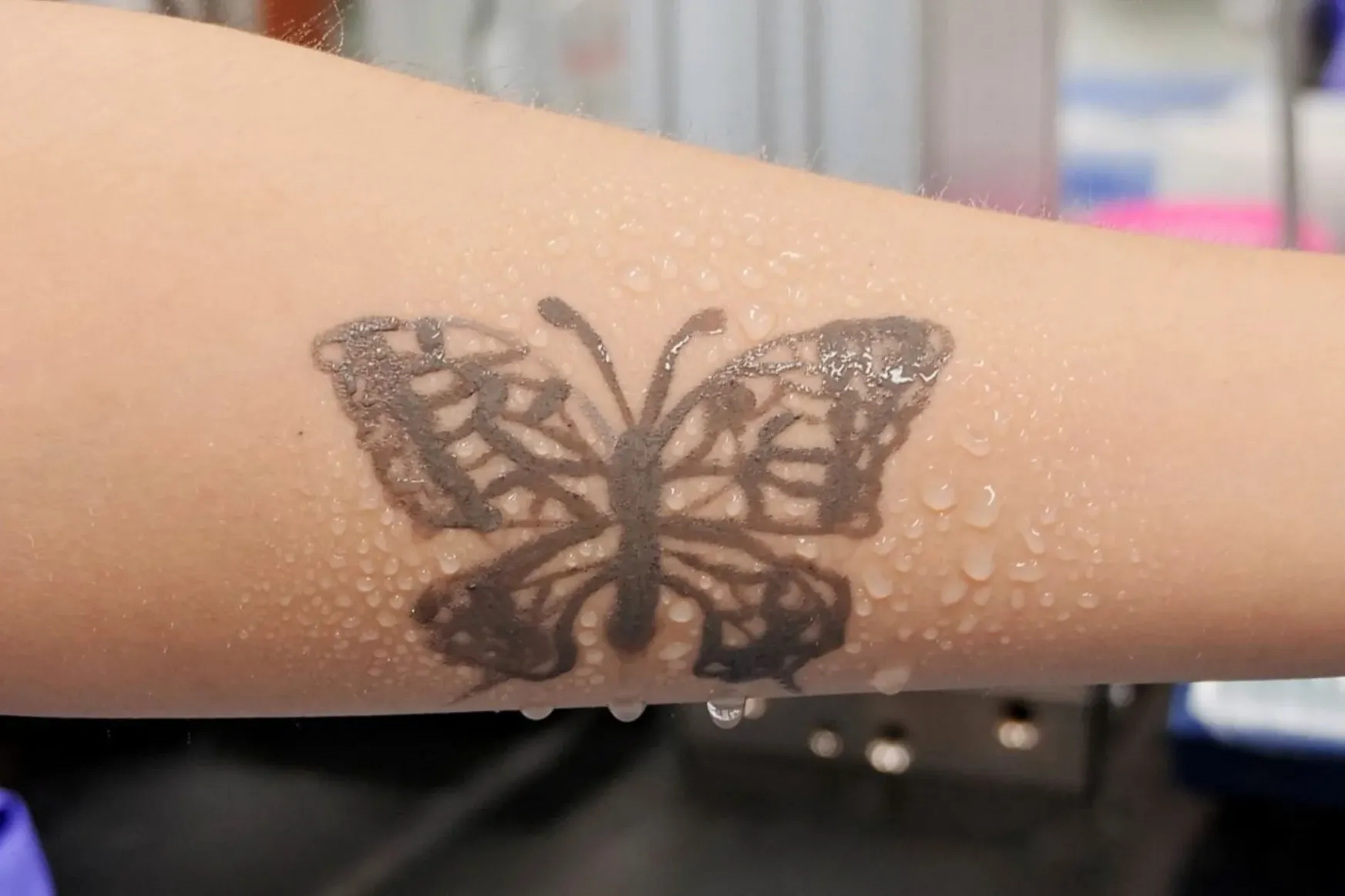 A tetoválásán keresztül figyelhetik egy alany egészségét Dél-Koreában