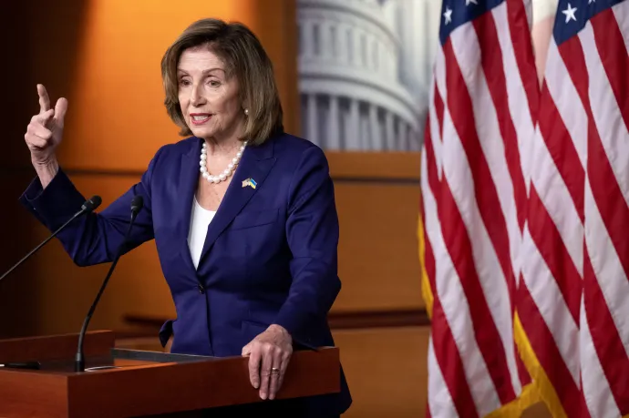 Megérkezett Nancy Pelosi Tajvanba, a kínai hadsereg hadgyakorlatot tart