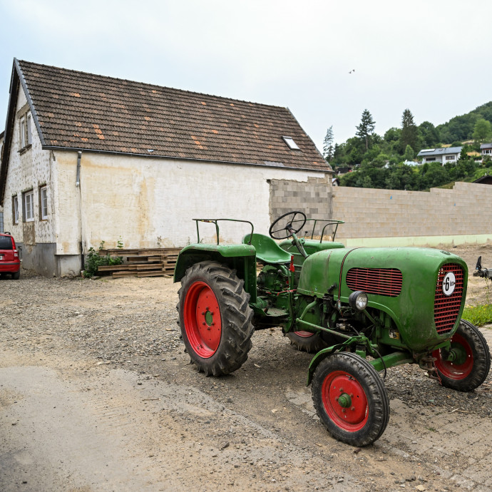 A németek már tiltanák a kavicsos-murvás kerteket, kötelező lenne a kertészkedés a családi házaknál