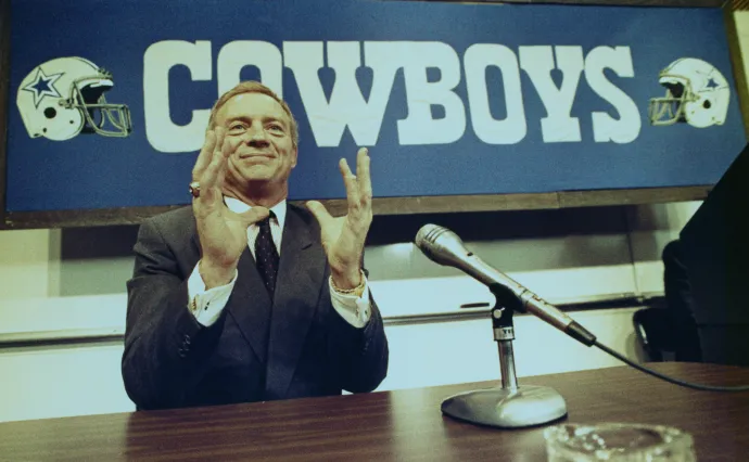 Jerry Jones 1989-ben, a Dallas Cowboys megvásárlása után – Fotó: Bettmann / Getty Images