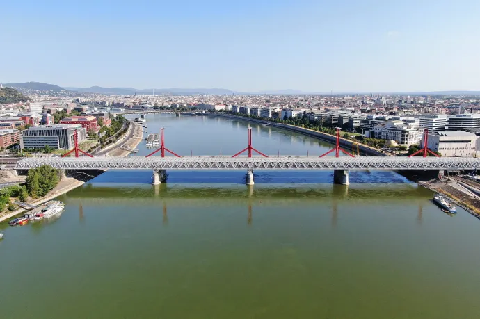 Megújult a vasúti híd, amin a keleti és a nyugati országrész közötti forgalom 90 százaléka megy