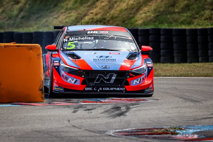 Michelisz a fordított rajtrácsos futamban bízhat a botrány utáni WTCR-hétvégén