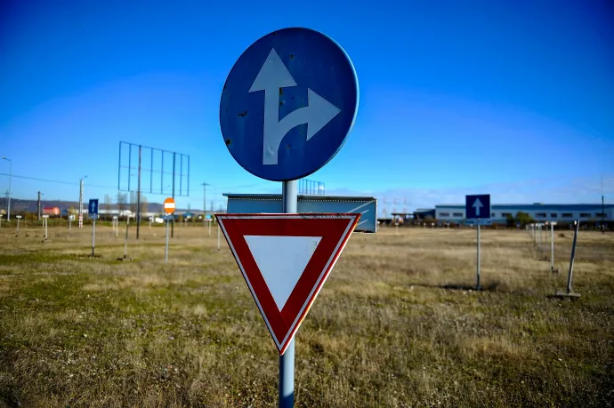 Szeptembertől angolul és oroszul is lehet majd GKI-igazolványt szerezni