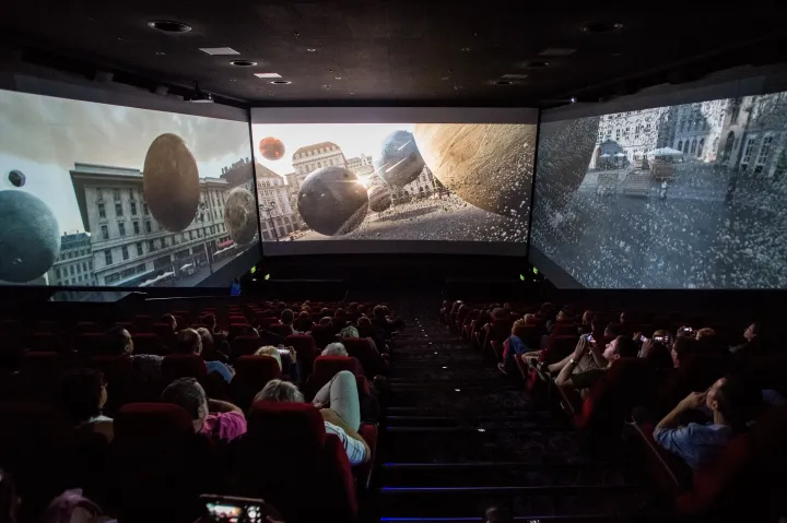 ScreenX moziterem a budapesti Cinema City Arénában – Fotó: Balogh Zoltán / MTI