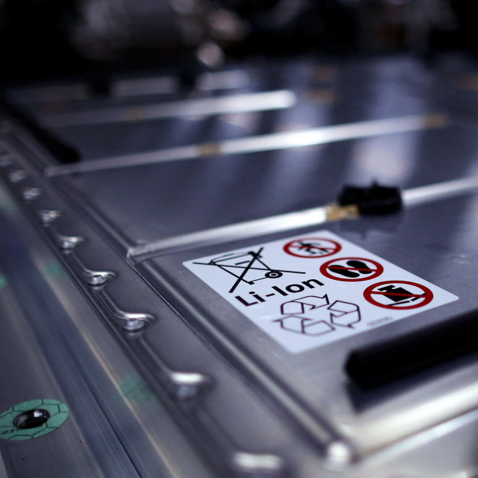 Az egyik leggazdagabb kínai üzletember cége igyekszik Magyarországon keresztül a német autógyárak közelébe férkőzni