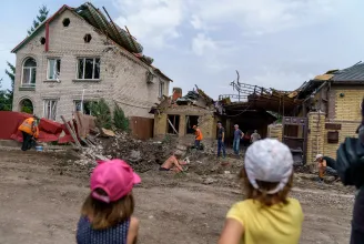 A herszoni hidak bombázása lelassította az oroszokat