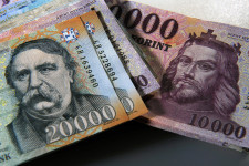 Százmilliárdokat veszít a magyar lakosság az infláció miatt havonta