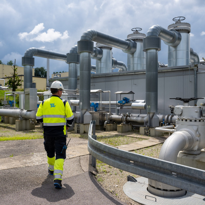 Hiába kapott mentőcsomagot, megint a fizetésképtelenség határán a német állami gázcég