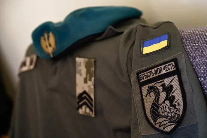 Szeptembertől akár hadköteles ukrán férfiak is utazhatnak külföldre