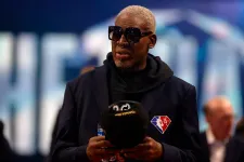 Dennis Rodman most Oroszországba utazna lobbizni a börtönbüntetésre ítélt amerikai kosárlabdázó szabadon engedéséért