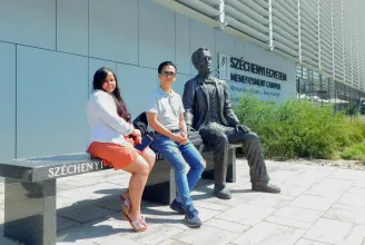 Otthon nehéz bekerülni egy egyetemre, Győrben és Debrecenben tárt karokkal várják őket
