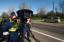 Létezik jobb megoldás a traffipaxoknál, Magyarországon mégis tabu