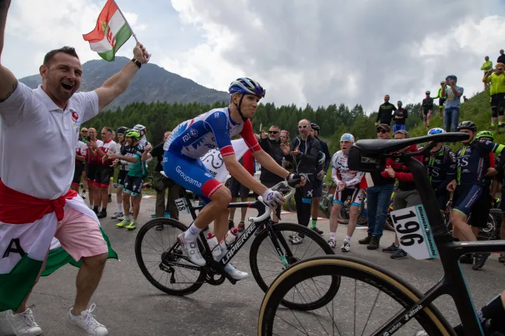 Valter Attila a Giro 16. szakaszán – Fotó: Hevesi-szabó Lujza / Telex