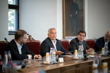 Orbán Viktor vezetésével megtartotta első őszi ülését a kormány