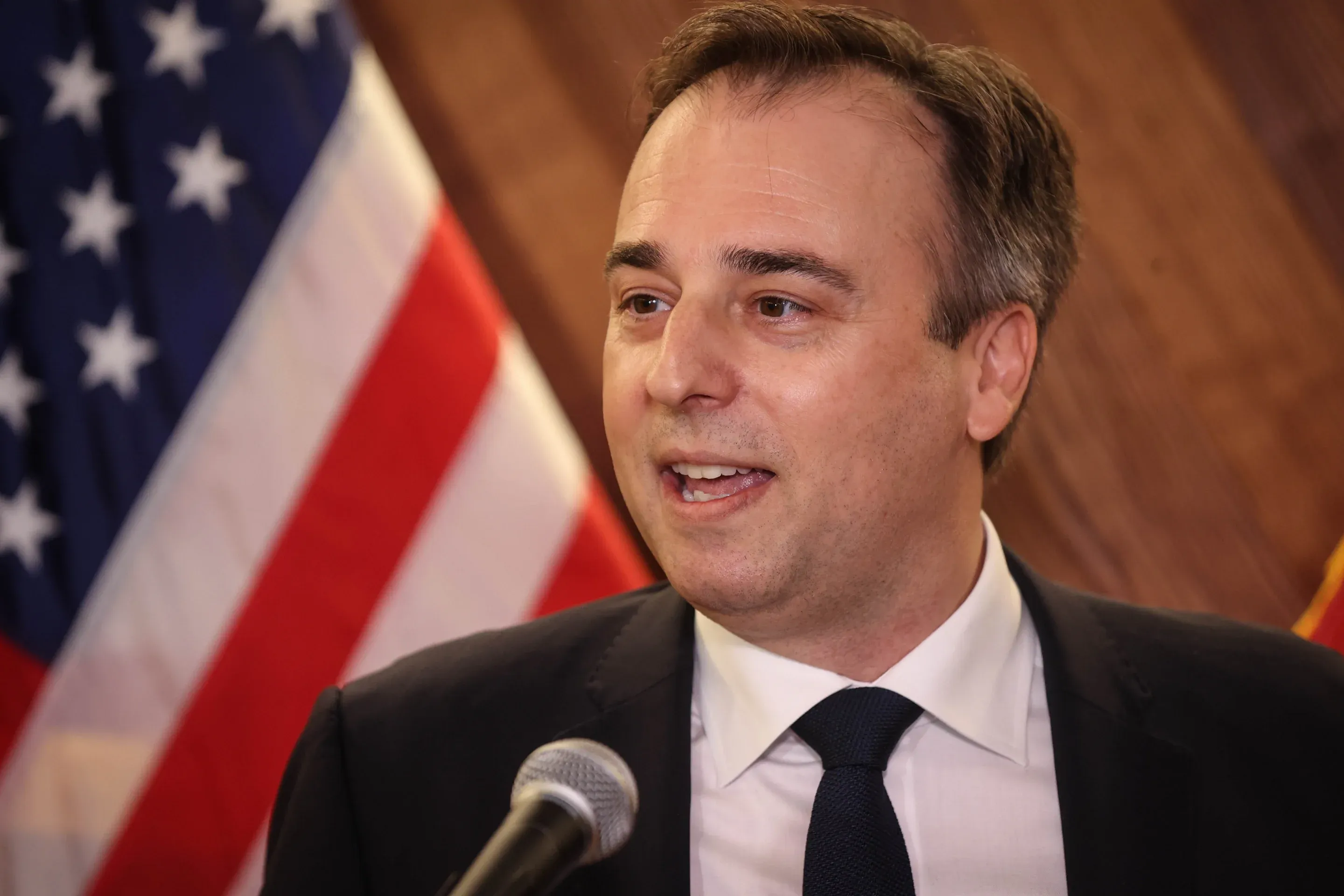 Telex New Us Ambassador To Hungary Welcomed Only By Lower Ranking Official