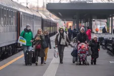 Pénteken közel hétezren lépték át az ukrán-magyar határt