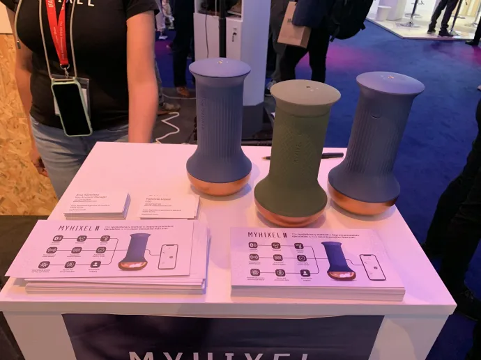 A MyHixel termékei – Fotó: Klág Dávid / Telex