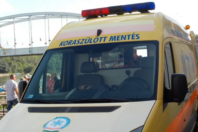 Szegedi koraszülött-mentők a működés határán: csökkenő adományok, növekvő költségek