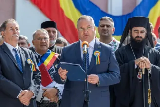 A miniszterelnök elment „a szent román földre” megünnepelni Avram Iancut, és kifütyülték