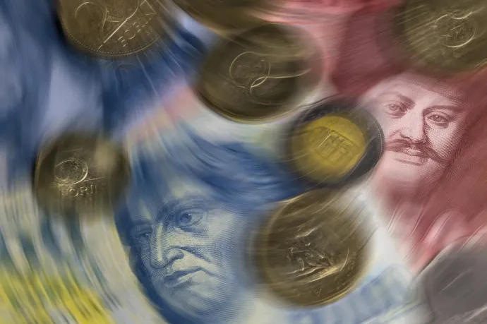 Publicus: Csak a dolgozók negyedét kompenzálják az elszálló infláció miatt