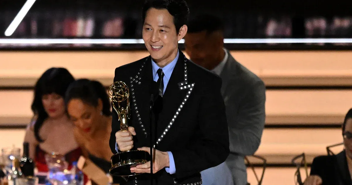 Squid Game interpreta al primer ganador del Emmy de Corea del Sur, Ted Lasso