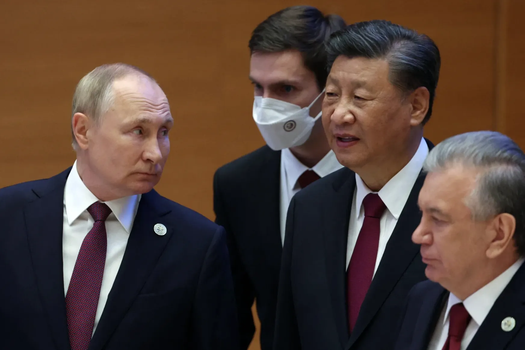 Putyin találkozott Hszi Csin-pinggel, de alig kapott többet egy nesze semminél