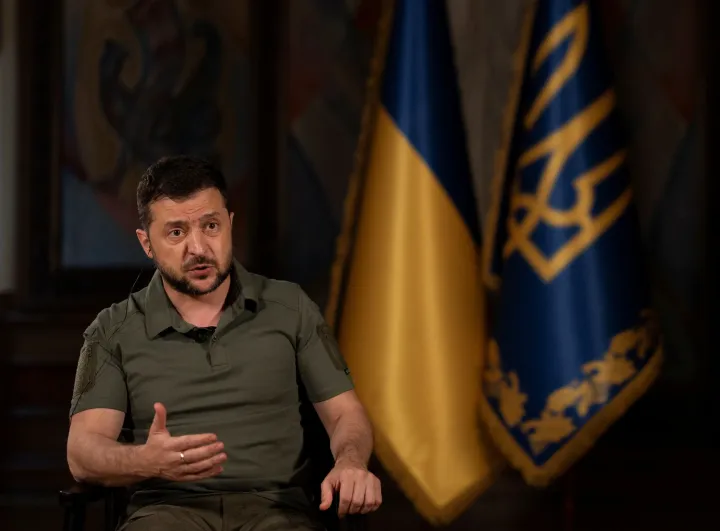 Volodimir Zelenszkij interjút ad a Reuters hírügynökségnek – Fotó: Valentyn Ogirenko / Reuters