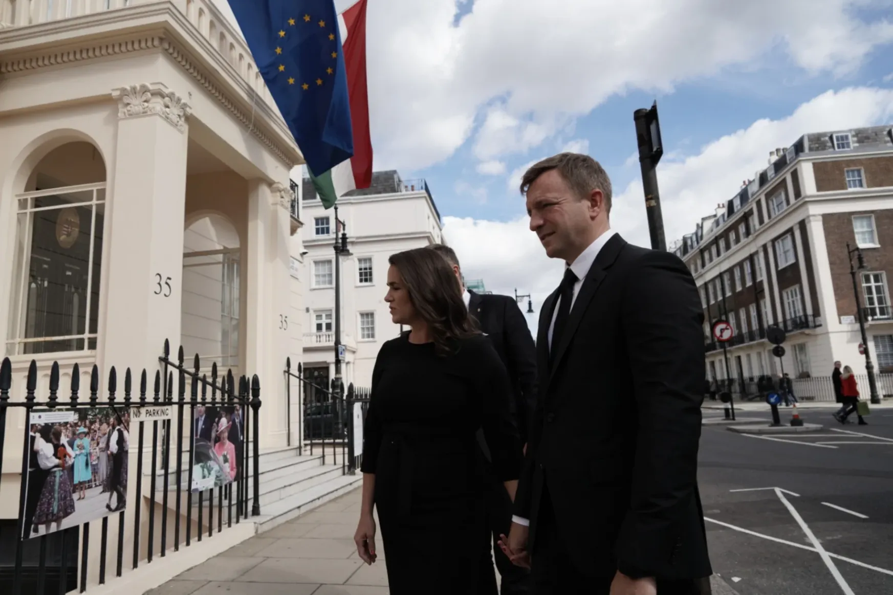 Novák Katalin már el is utazott II. Erzsébet temetésére