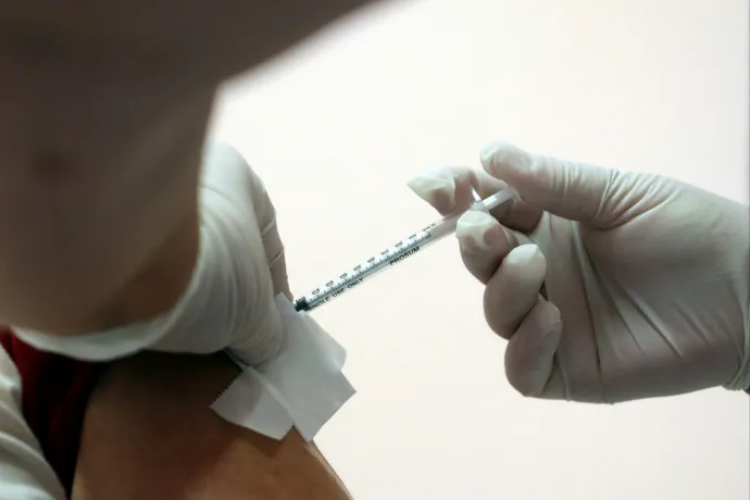 Heti járványadatok: 48-an haltak meg, 12 307 új fertőzöttet találtak