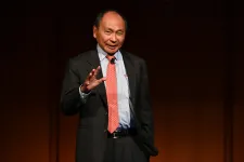 Fukuyama: Orbán demokratikus felhatalmazással rombolja le a liberális demokráciát