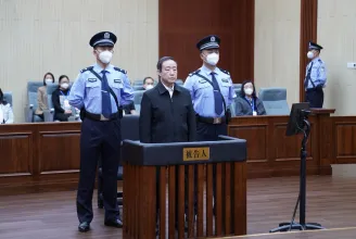 Korrupció miatt halálra ítéltek egy volt igazságügyi minisztert Kínában, de az ítéletet felfüggesztették